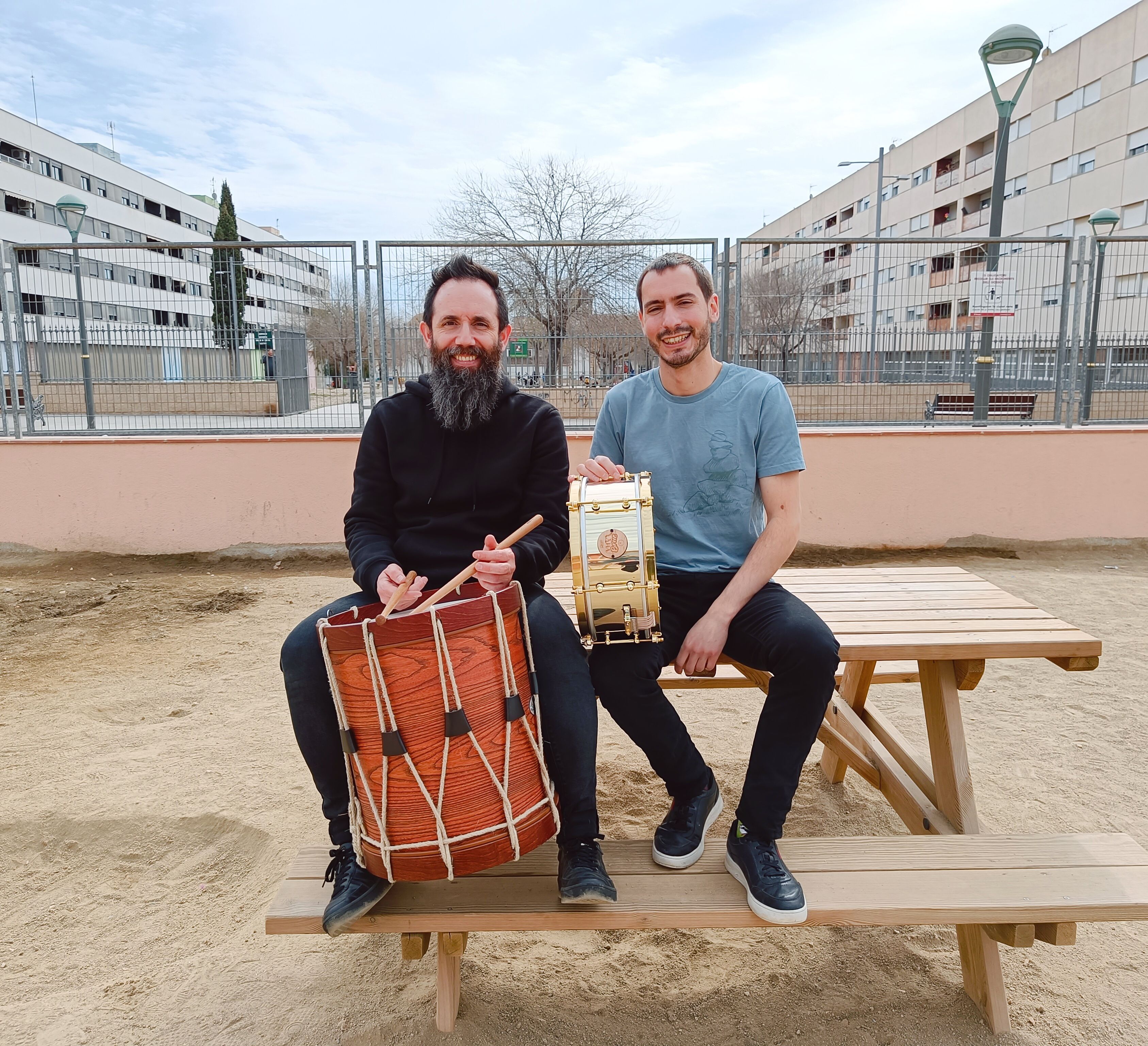  Paco Montañés y Tomás Bernaus con instrumentos de la Serie Bruc.