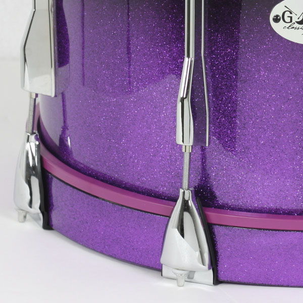 Montaje Arillo En Color En Parche